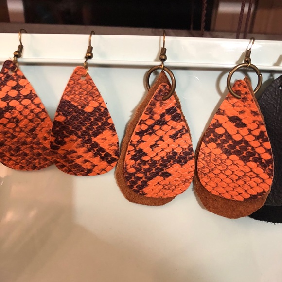 Faux leather/leather earrings. Handmade earrings. - Picture 9 of 16